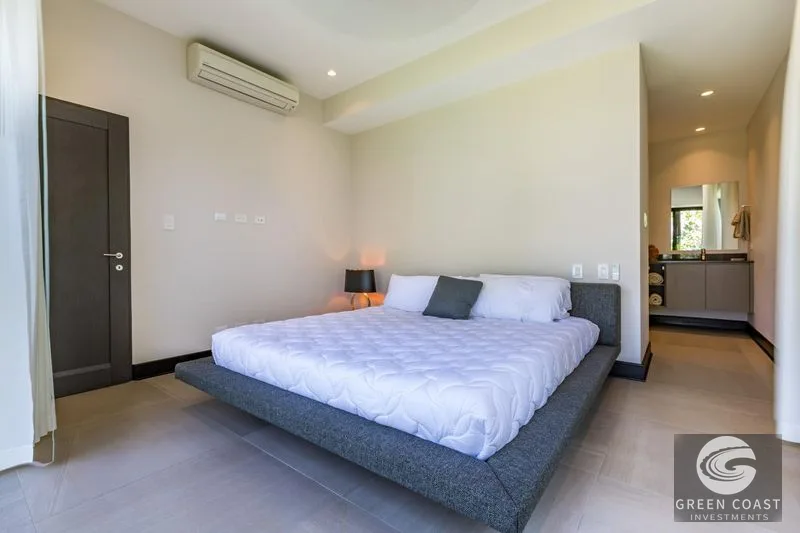 Luxury 3BR Ridge-Top Villa with Ocean Views and Private Pool in Gated Dominical Enclave — view 18, Dominical, Costa Rica
