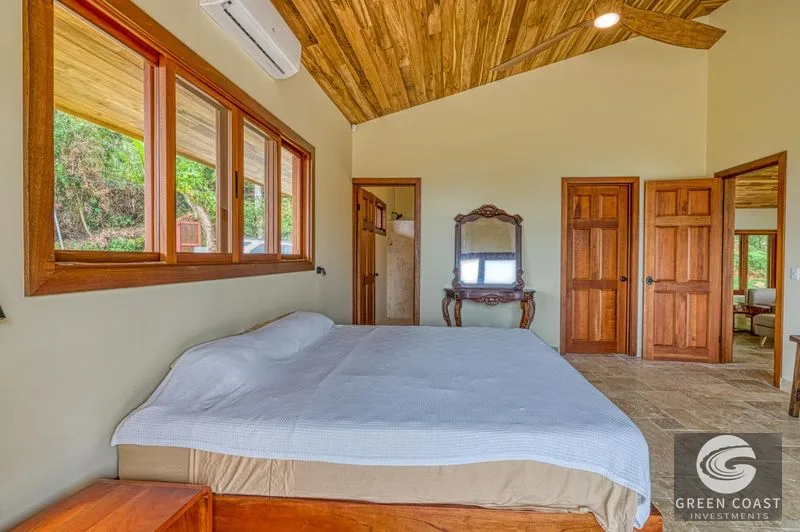 Modern 4-BR Ocean-View Villa with Saltwater Pool in Exclusive Escalares — view 38, Dominical, Dominical, Costa Rica