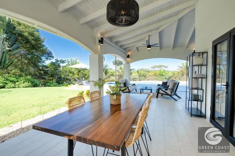 Luxury Modern Estate with Mountain Views, Guest Container Home & Expansion Pad in Ojochal — view 4, Ojochal, Costa Rica