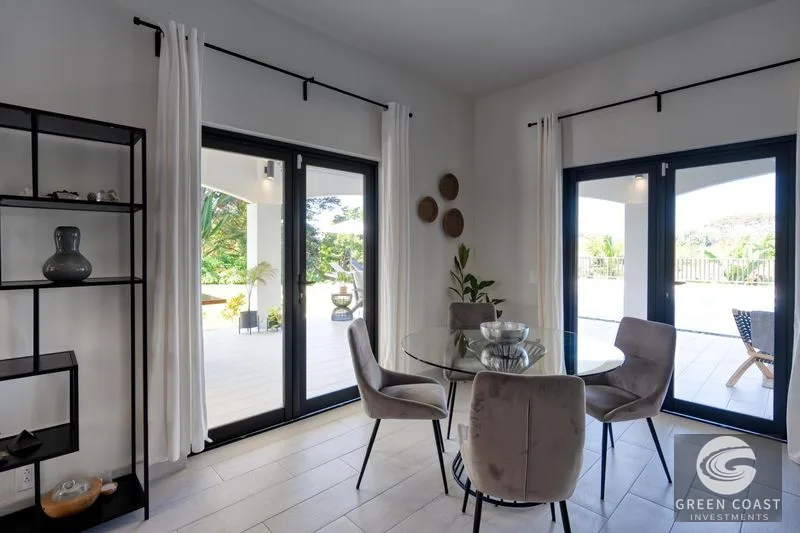 Luxury Modern Estate with Mountain Views, Guest Container Home & Expansion Pad in Ojochal — view 7, Ojochal, Costa Rica