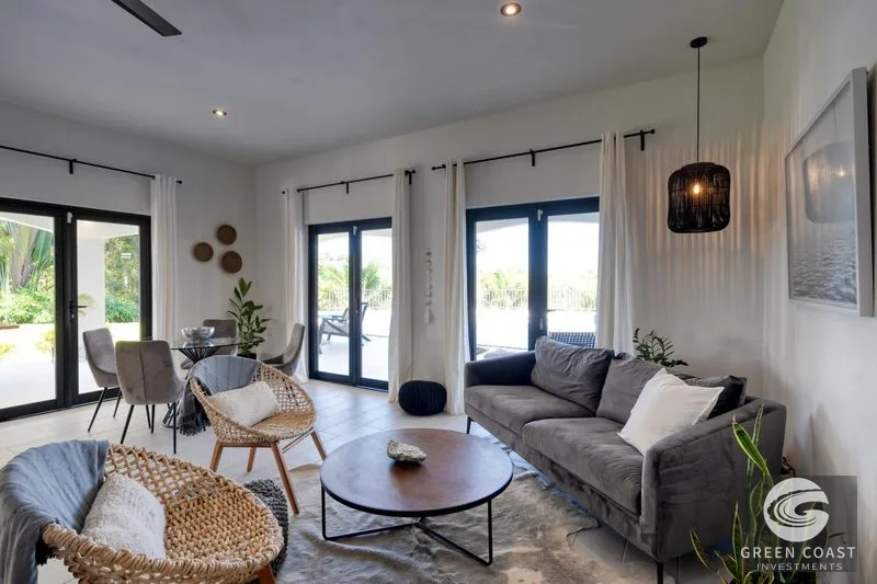 Luxury Modern Estate with Mountain Views, Guest Container Home & Expansion Pad in Ojochal — view 8, Ojochal, Costa Rica