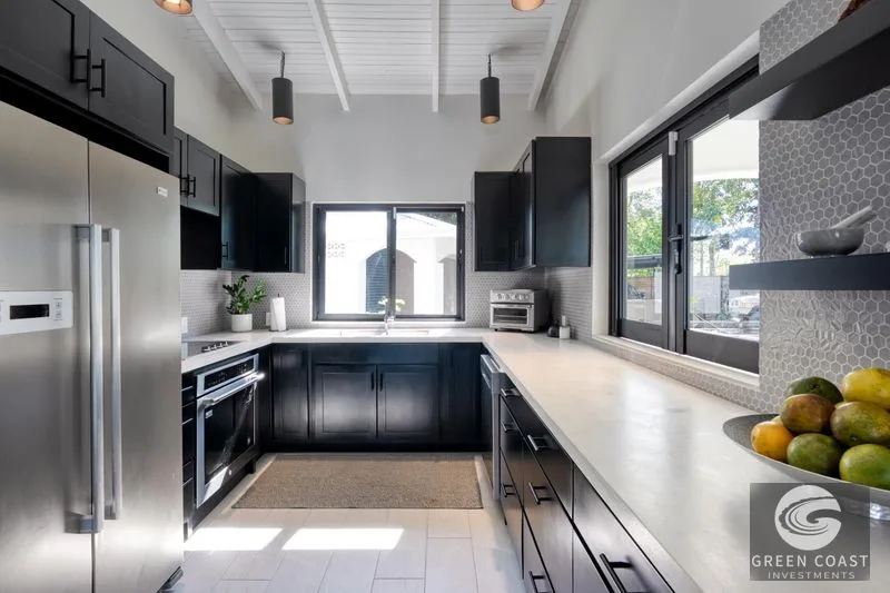 Luxury Modern Estate with Mountain Views, Guest Container Home & Expansion Pad in Ojochal — view 9, Ojochal, Costa Rica