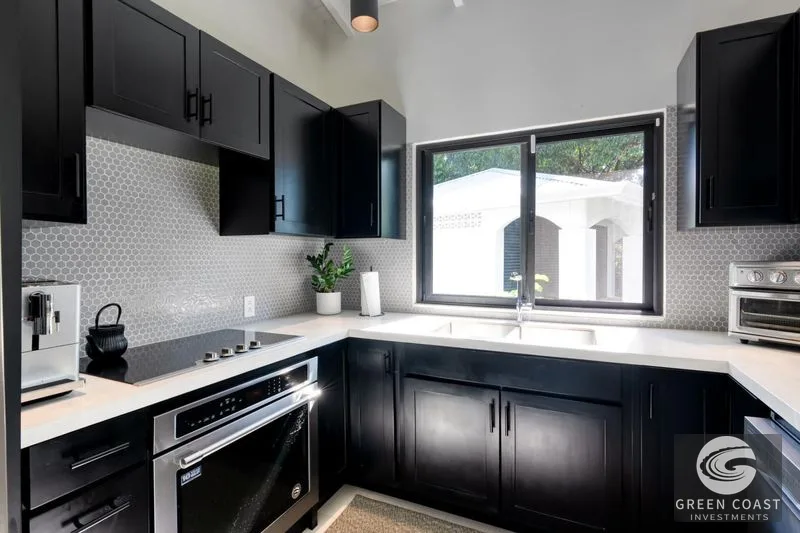 Luxury Modern Estate with Mountain Views, Guest Container Home & Expansion Pad in Ojochal — view 10, Ojochal, Costa Rica