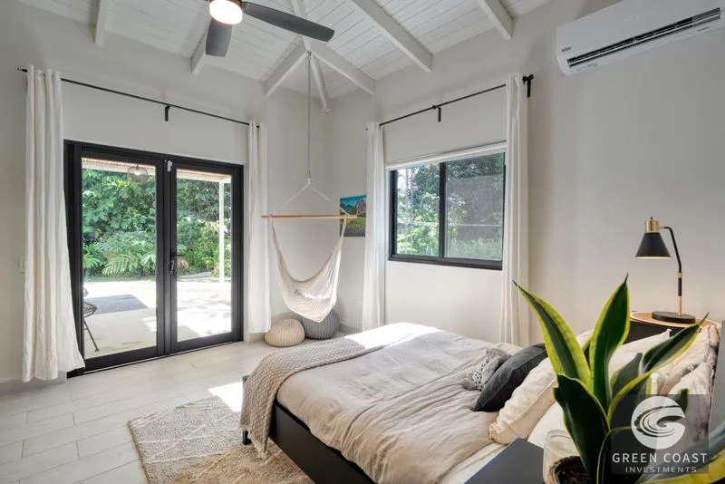 Luxury Modern Estate with Mountain Views, Guest Container Home & Expansion Pad in Ojochal — view 14, Ojochal, Costa Rica