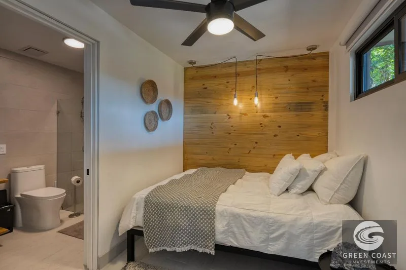 Luxury Modern Estate with Mountain Views, Guest Container Home & Expansion Pad in Ojochal — view 15, Ojochal, Costa Rica