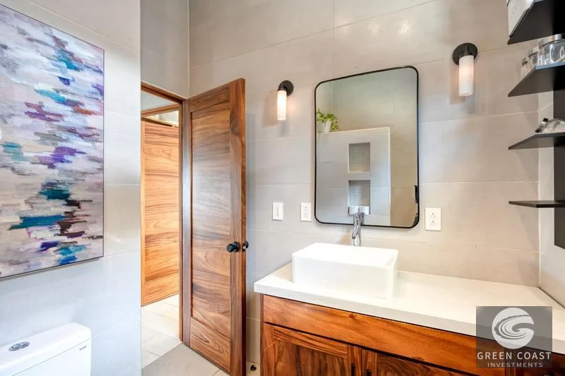 Luxury Modern Estate with Mountain Views, Guest Container Home & Expansion Pad in Ojochal — view 18, Ojochal, Costa Rica
