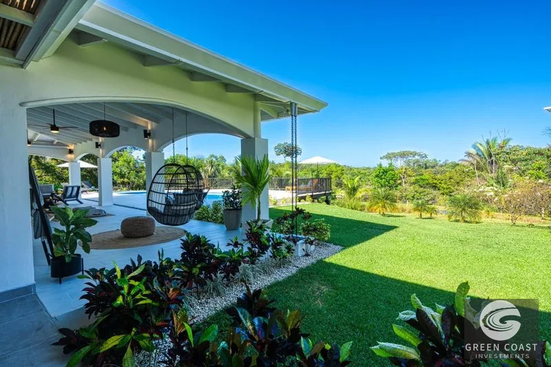 Luxury Modern Estate with Mountain Views, Guest Container Home & Expansion Pad in Ojochal — view 26, Ojochal, Costa Rica