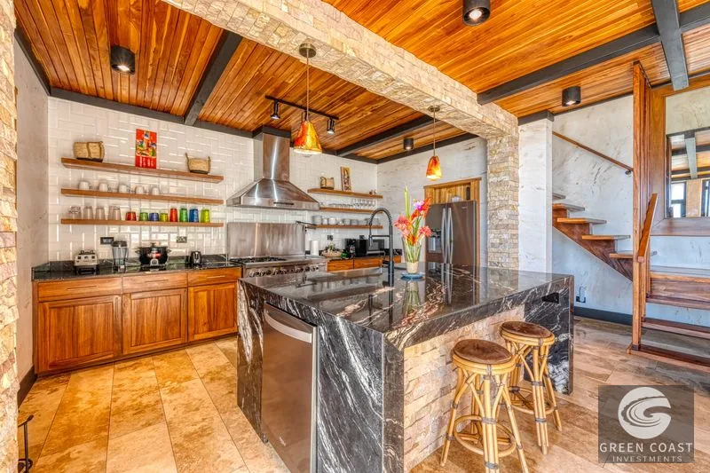 Uvita Luxury Villa with Panoramic Whale's Tail Ocean Views — view 17, Dominical, Costa Rica