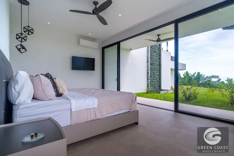 Luxury Ocean-View Jungle Estate with Pool in El Pavón, Ojochal — view 44, Ojochal, Costa Rica