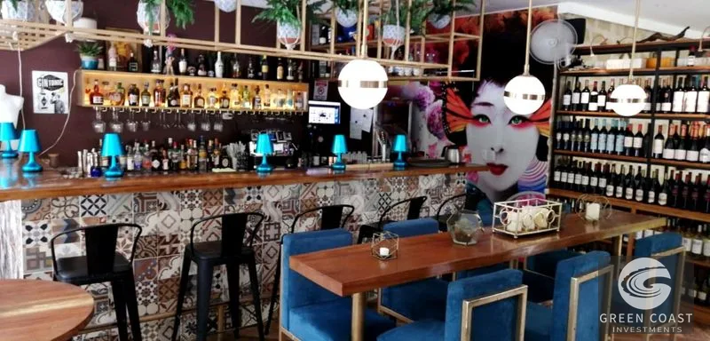 Lucrative Commercial Plaza & Boutique Hotel in Ojochal: Fully Leased with Pool — view 16, Ojochal, Costa Rica