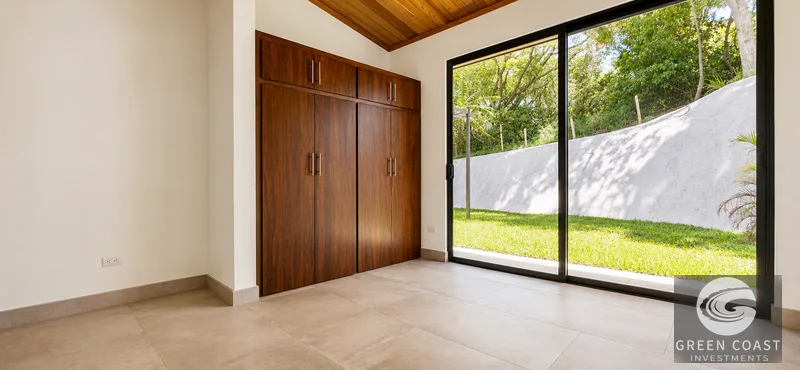 Luxury 3BR Modern Villa with Pool and Panoramic Mountain Views in Roca Verde, Atenas — view 11, Atenas, Costa Rica