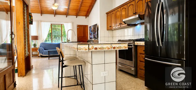 Atenas Tropical Oasis: 3BR Estate with Guest House, Lush Gardens & Prime Central Valley Views — view 10, Escazú, Costa Rica