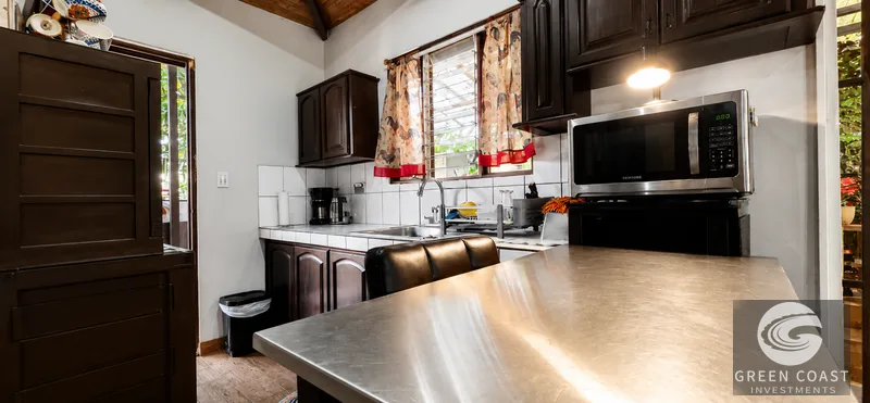 Atenas Tropical Oasis: 3BR Estate with Guest House, Lush Gardens & Prime Central Valley Views — view 18, Escazú, Costa Rica