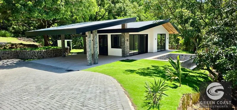 Modern 2BR Tropical Villa with Pool on Private Acre in Atenas — view 1, Rio Grande, Atenas, Costa Rica