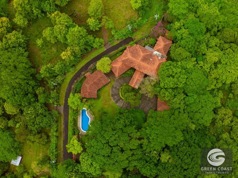 Historic 8-BR Luxury Hacienda in Atenas | Grand Tropical Estate with Pool — view 3, Atenas, Costa Rica