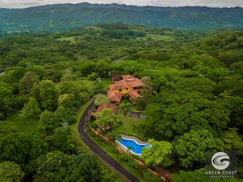 Historic 8-BR Luxury Hacienda in Atenas | Grand Tropical Estate with Pool — view 4, Atenas, Costa Rica