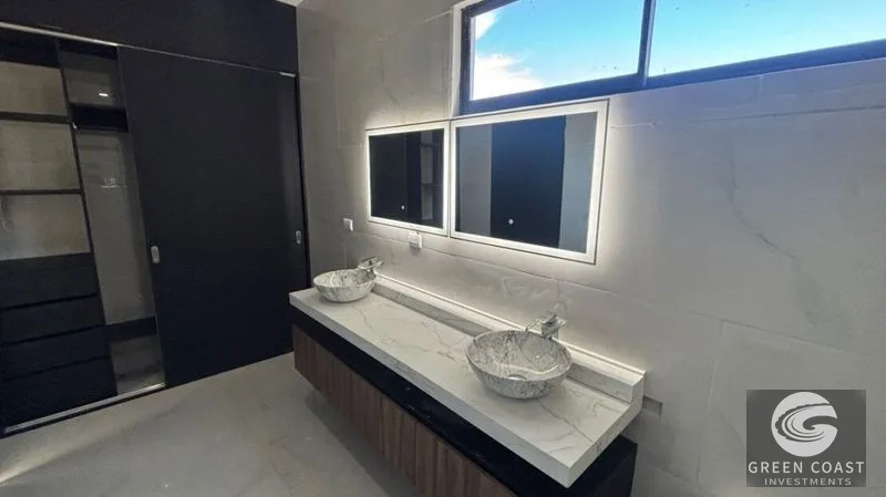 Modern 3BR Atenas View Home | Contemporary Furnished Villa in Cool Hills — view 8, Atenas, Costa Rica