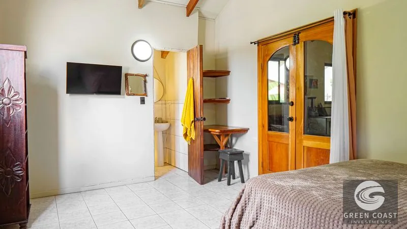 Jacó Beach Multi-Unit Income Property: 5 Renovated Rental Apartments Steps from the Ocean — view 20, Jacó, Costa Rica