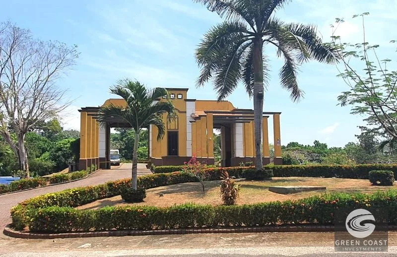 Oceanfront 2656m² Esterillos Oeste Lot – Low Annual Taxes & Prime Beach Access — view 1, Esterillos, Parrita, Costa Rica