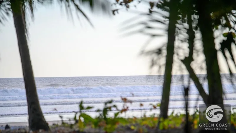 Prime Beachfront Lot in Esterillos: Build Your Costa Rica Dream on 1,587 m² — view 2, Esterillos, Parrita, Costa Rica