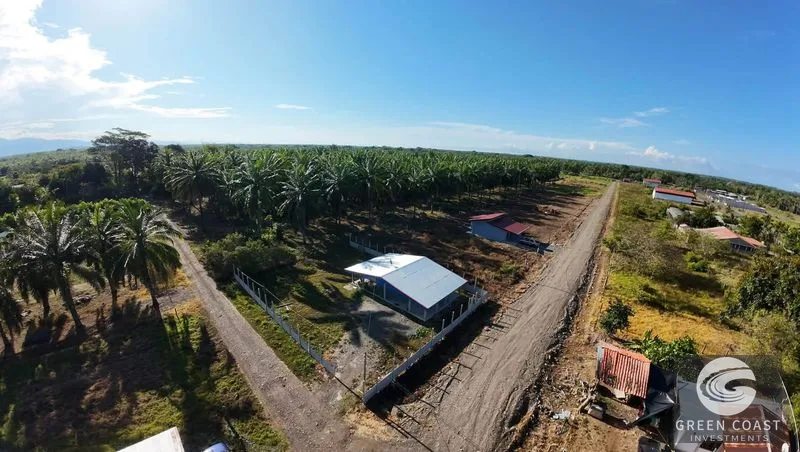 Lote Parrita Loma Linda frente calle pública ubicado en residencial con alta plusvalía con acera cordón de caño