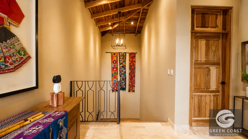 Tuscan-Inspired Luxury Estate with Pool, Panoramic Views, and 3.7 Acres in Atenas — view 8, Atenas, Costa Rica