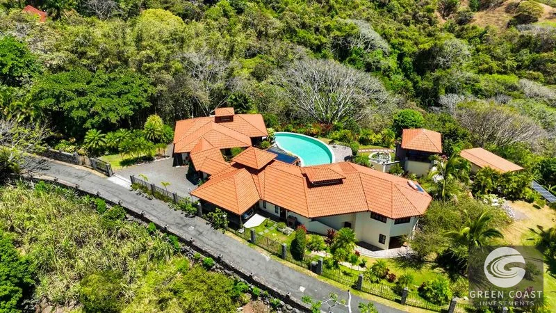 Balinese Resort-Style Oasis: 1.75-Acre Luxury Estate with Lagoon Pool in Atenas — view 4, Atenas, Costa Rica