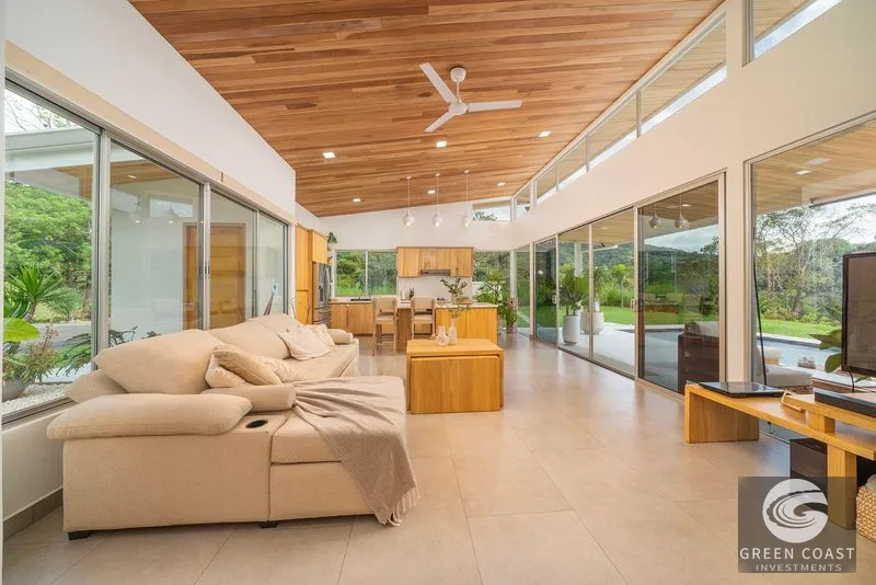 Mediterranean Luxury Villa with Pool and Mountain Views in Atenas — view 5, Atenas, Costa Rica