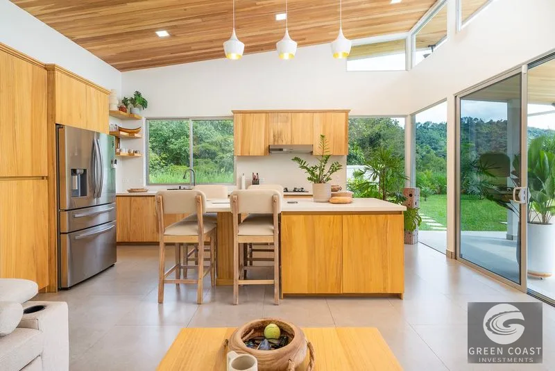 Mediterranean Luxury Villa with Pool and Mountain Views in Atenas — view 8, Atenas, Costa Rica