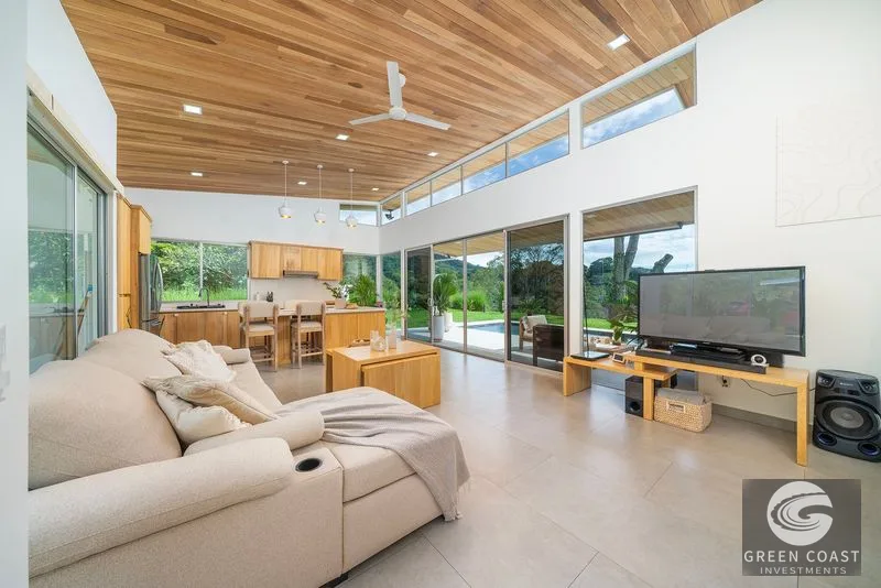 Mediterranean Luxury Villa with Pool and Mountain Views in Atenas — view 9, Atenas, Costa Rica