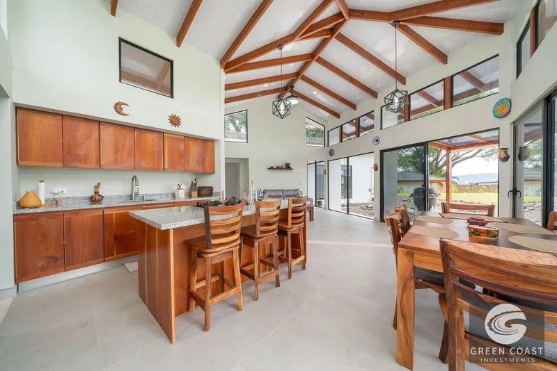 4-Bed Zen Sanctuary with Pool & Guest Studio in Gated Atenas Community — view 9, Atenas, Costa Rica