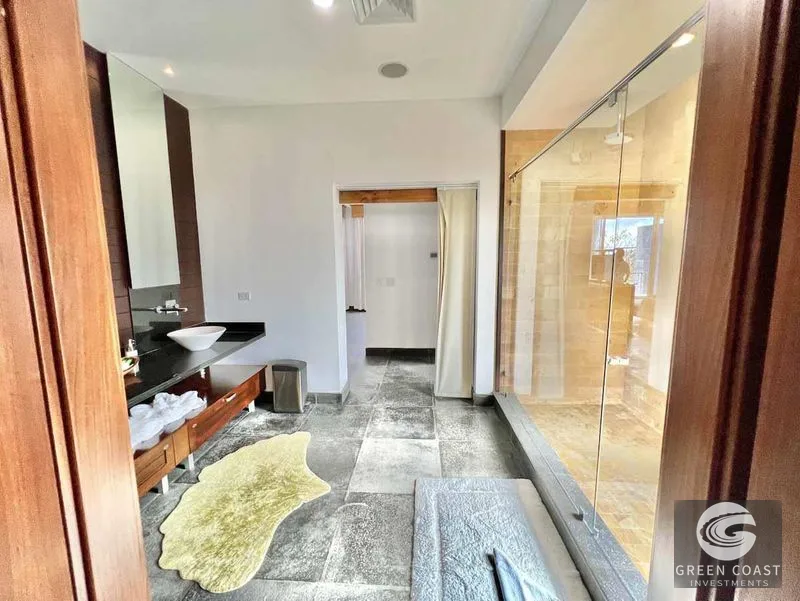 Manuel Antonio Luxury 4BR Penthouse with Private Rooftop Jacuzzi & Panoramic Ocean Views — view 14, Manuel Antonio, Costa Rica