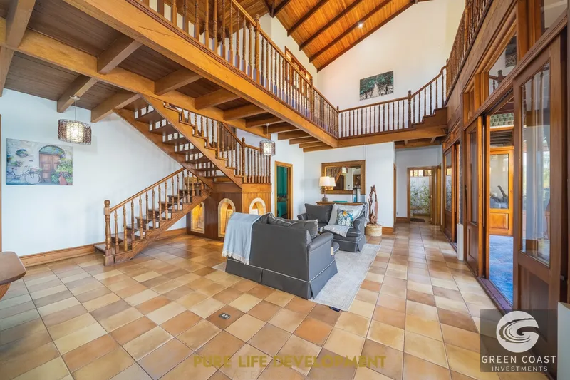 5-Bed Castle-Style Luxury Estate with Infinity Pool and Panoramic Views in Atenas Gated Community — view 10, Atenas, Costa Rica