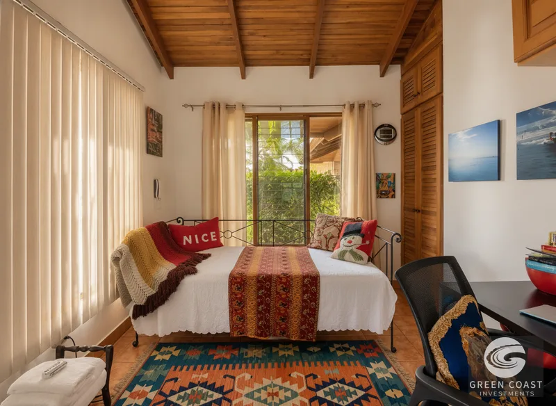 Atenas Luxury Estate: Contemporary 3BR Home & Boutique Retreat with Panoramic Central Valley Views — view 10, Escazú, Costa Rica