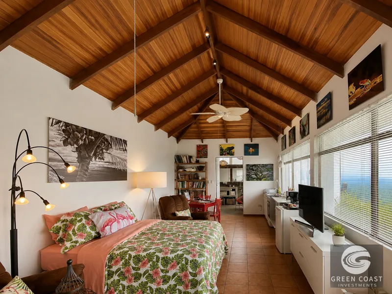 Atenas Luxury Estate: Contemporary 3BR Home & Boutique Retreat with Panoramic Central Valley Views — view 12, Escazú, Costa Rica