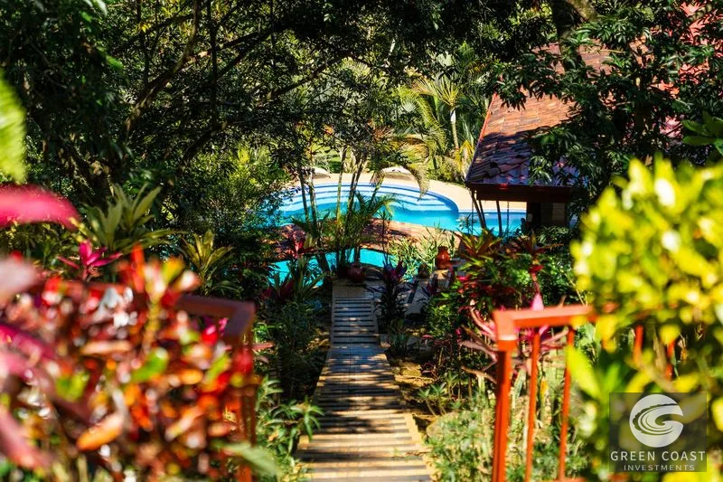 13-Bed Atenas Luxury Retreat: 4.3-Acre Tropical Estate with Pool & Mountain Views — view 8, Santa Eulalia, Atenas, Costa Rica