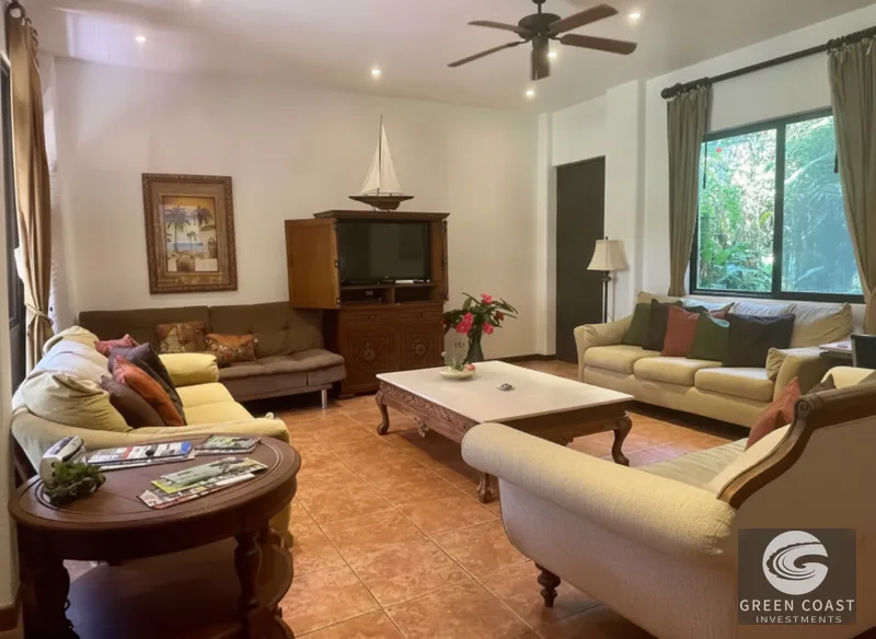 Luxury 3BR Beachfront Villa in Playa Hermosa | Private Pool & Jacuzzi — view 7, Jacó, Costa Rica