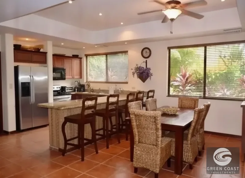 Luxury 3BR Beachfront Villa in Playa Hermosa | Private Pool & Jacuzzi — view 10, Jacó, Costa Rica