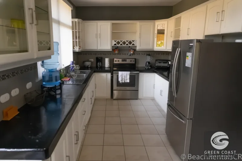 Luxury 3BR Beachfront Villa with Private Pool in Jacó | Green Coast Investments — view 11, Jacó, Garabito, Costa Rica