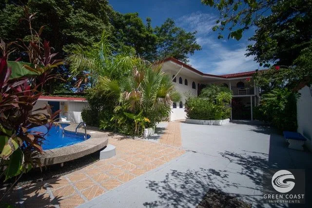 Jaco Beachfront Boutique Hotel: Prime Town Center Investment with Low 0.25% Annual Cadastral Tax — view 1, Jaco, Garabito, Costa Rica