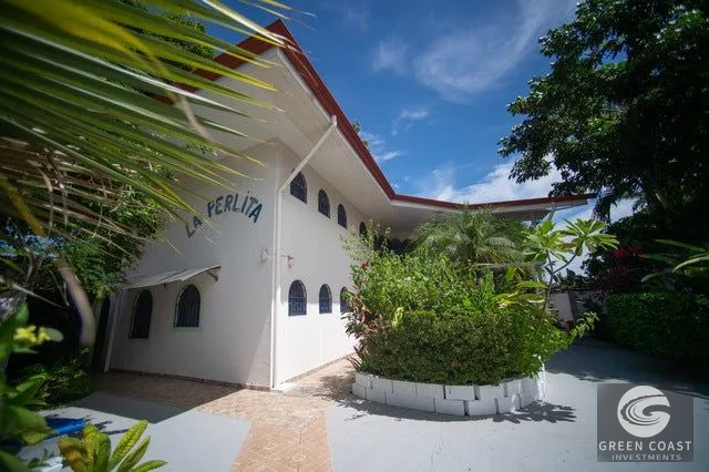 Jaco Beachfront Boutique Hotel: Prime Town Center Investment with Low 0.25% Annual Cadastral Tax — view 4, Jaco, Garabito, Costa Rica