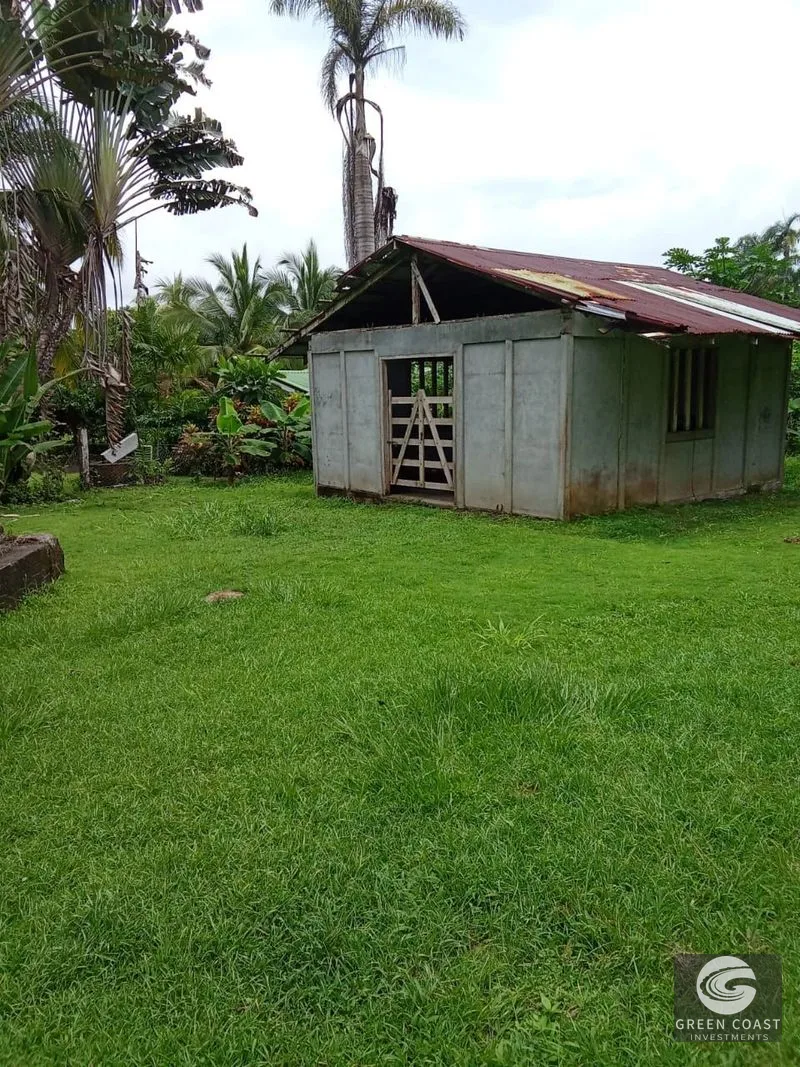 Pavones Beach Lot with Fixer-Upper: Prime Rental Potential & Steps to the Surf — view 1, Pavones, Costa Rica