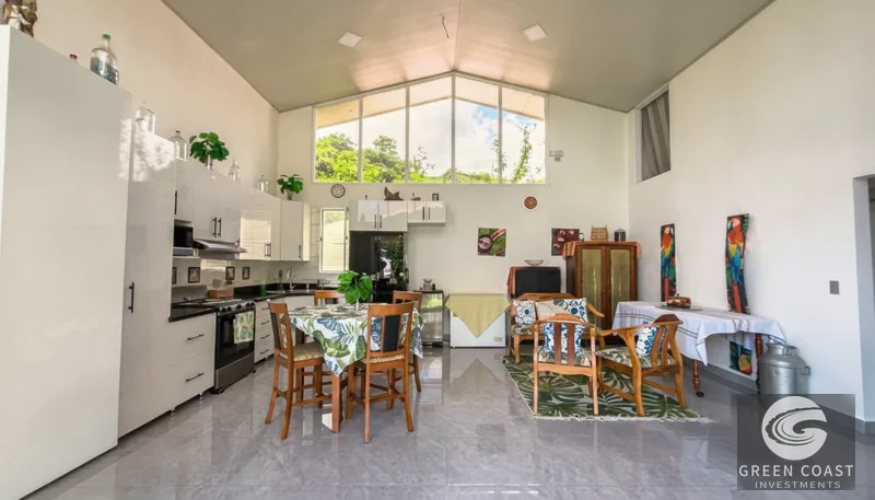 Modern 3-BR Jaco Beach Villa with Pool in Secure Gated Community — view 6, Jacó, Costa Rica