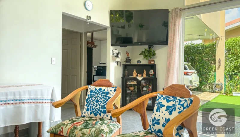 Modern 3-BR Jaco Beach Villa with Pool in Secure Gated Community — view 14, Jacó, Costa Rica