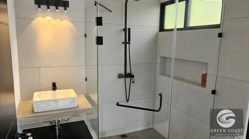 Luxury 4BR Pavones Surf Villa: Walk to the Point, Private Pool & Starlink — view 11, San José, Costa Rica