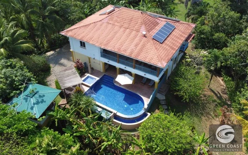Off-Grid Ocean-View Estate: 4 Luxury Homes, Private Waterfall & Solar Power in Pavones — view 2, San José, Costa Rica