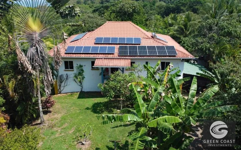 Off-Grid Ocean-View Estate: 4 Luxury Homes, Private Waterfall & Solar Power in Pavones — view 3, San José, Costa Rica