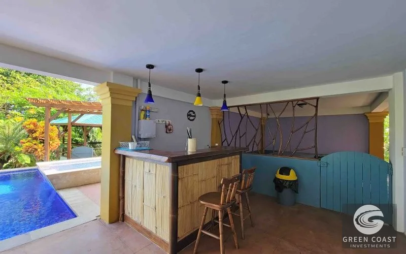 Off-Grid Ocean-View Estate: 4 Luxury Homes, Private Waterfall & Solar Power in Pavones — view 12, San José, Costa Rica