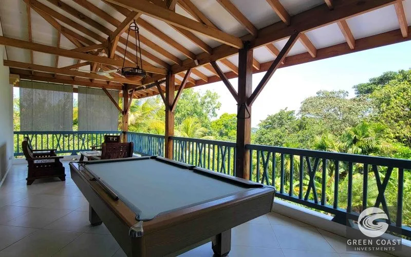 Off-Grid Ocean-View Estate: 4 Luxury Homes, Private Waterfall & Solar Power in Pavones — view 27, San José, Costa Rica