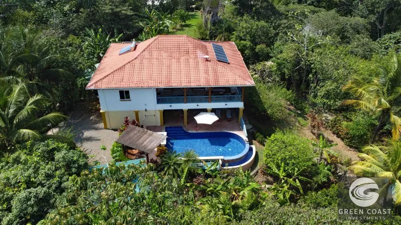 Off-Grid Ocean-View Estate: 4 Luxury Homes, Private Waterfall & Solar Power in Pavones — view 85, San José, Costa Rica